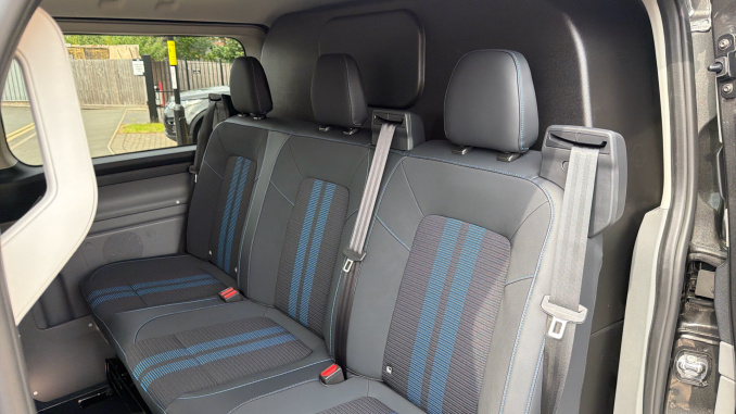 Ford Transit Custom 320 L1 Petrol Fwd 2.5 PHEV 232ps H1 Van Sport Auto - Image 14